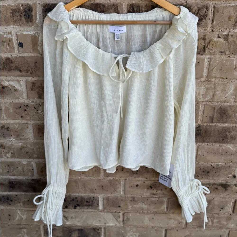TopShop Tied Cuff Split Neck Women’s White Ruffle Blouse NWT Sz 8 Neutral - Picture 3 of 10